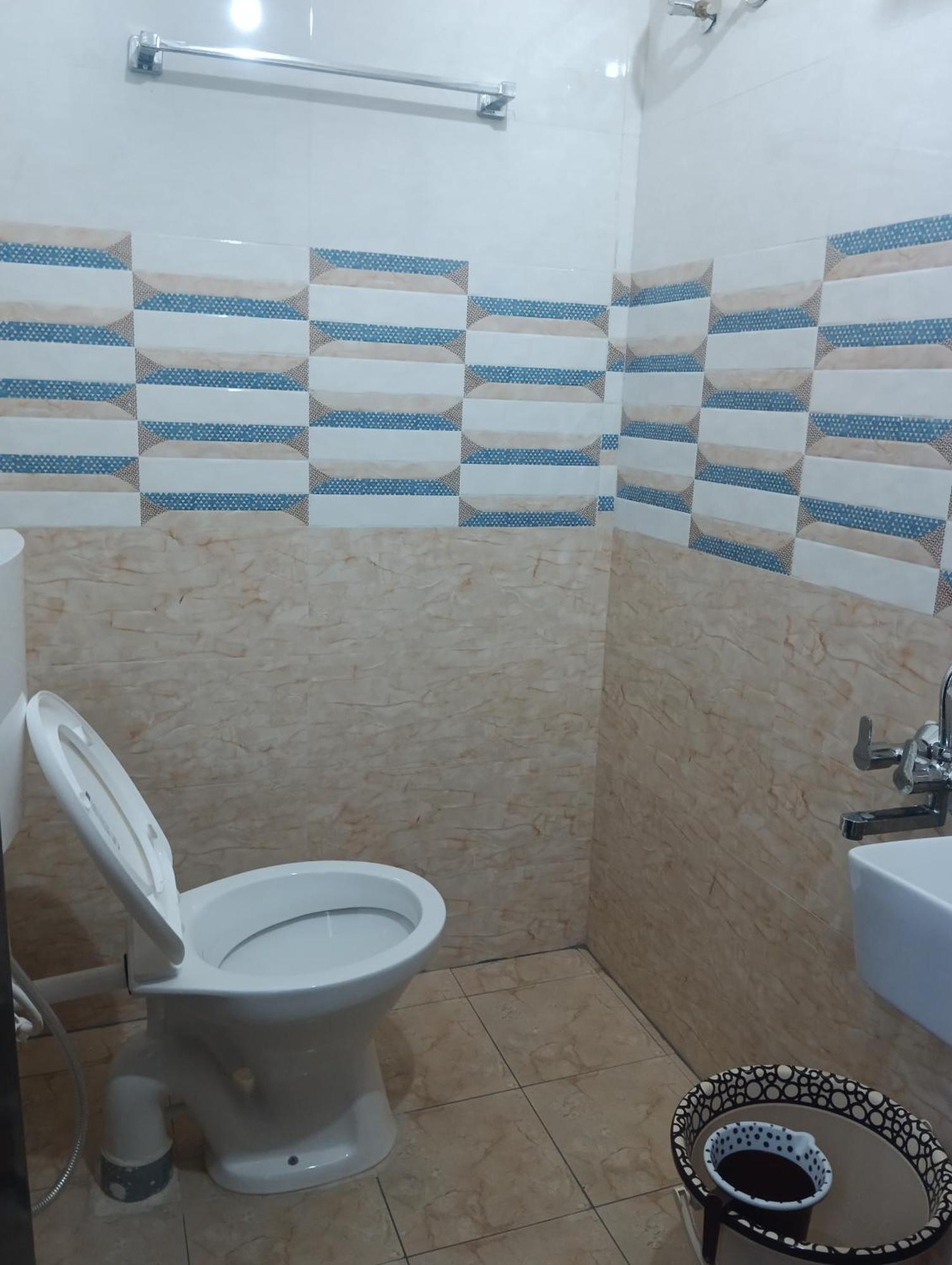 The Appolo Regency Apartment Chennai Exterior photo